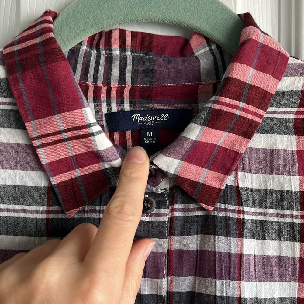 Madewell Fall Lightweight Button Down - image 3